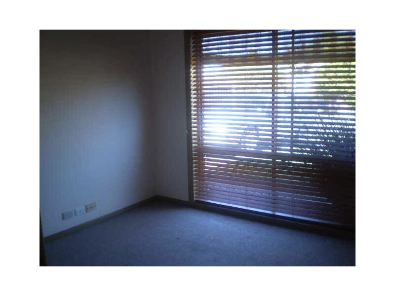 Cranbourne North VIC 3977