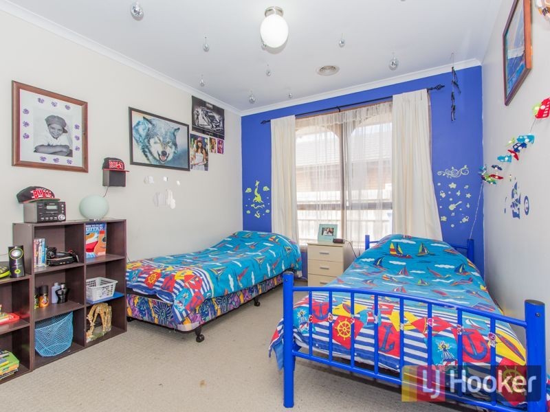 62 Clairmont Avenue, Cranbourne VIC 3977