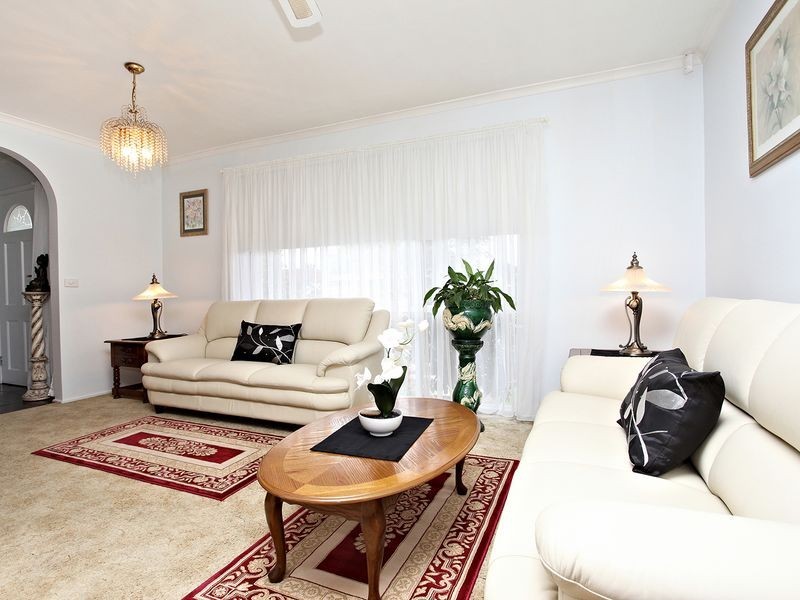 3 Gregory Court, Cranbourne VIC 3977