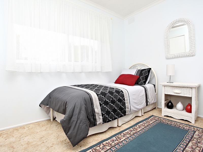 3 Gregory Court, Cranbourne VIC 3977