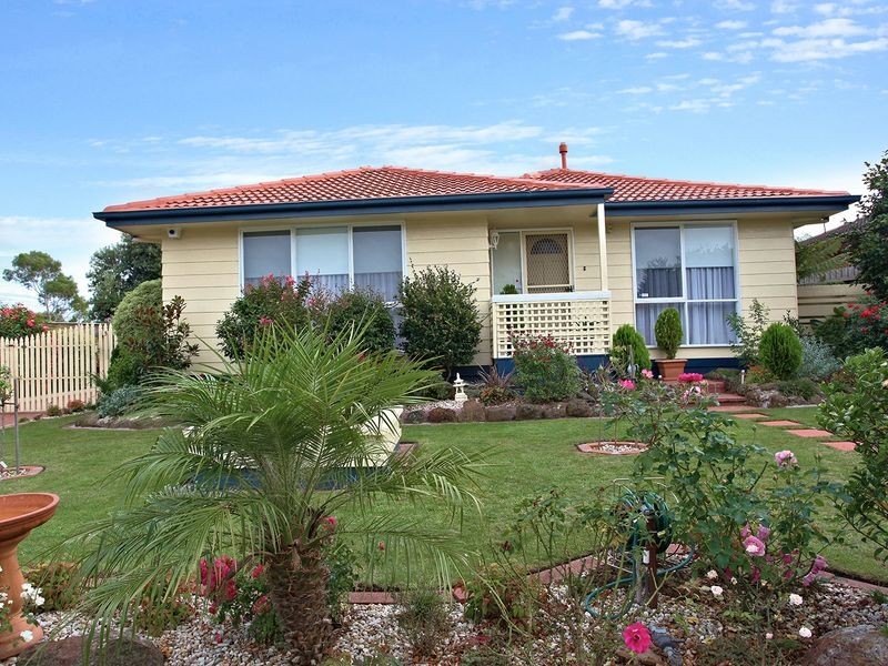 3 Gregory Court, Cranbourne VIC 3977