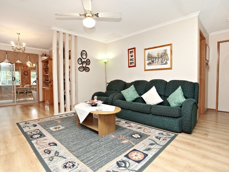 23 Cumberland Chase, Hampton Park VIC 3976