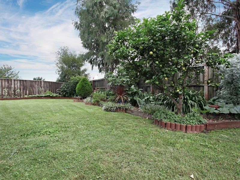 23 Cumberland Chase, Hampton Park VIC 3976