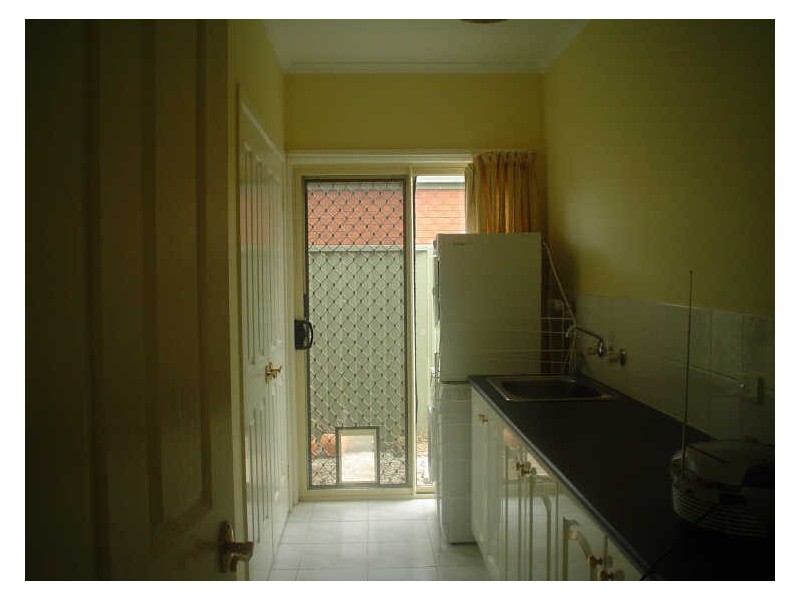 1 Gallop Close, Cranbourne VIC 3977