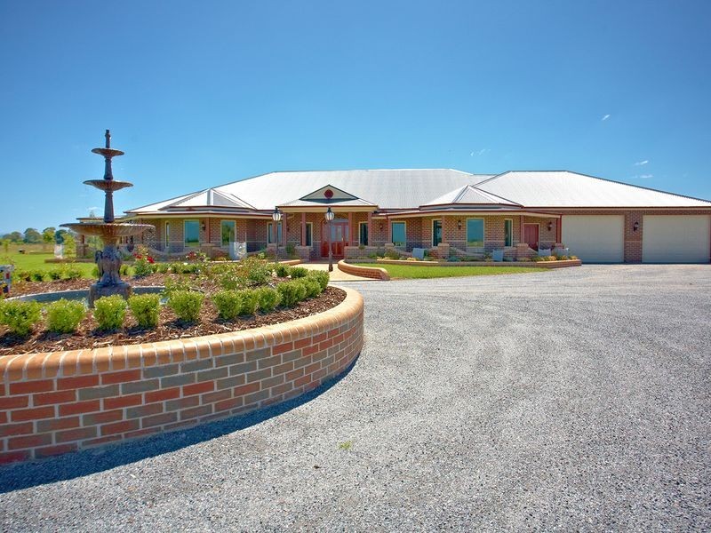 Cranbourne VIC 3977