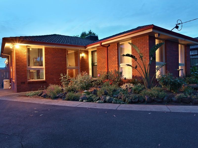 1 Clarendon Street, Cranbourne VIC 3977