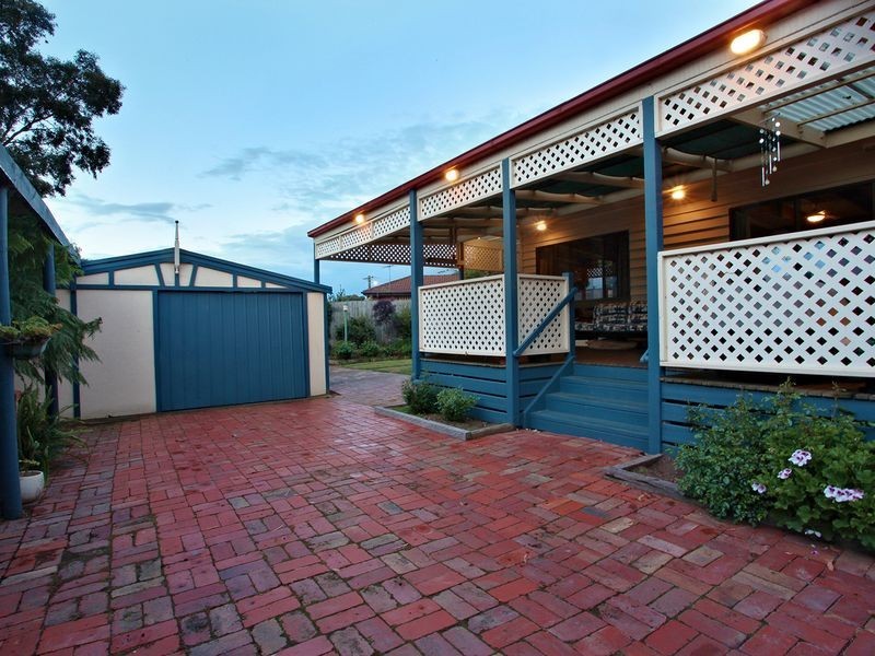 1 Clarendon Street, Cranbourne VIC 3977