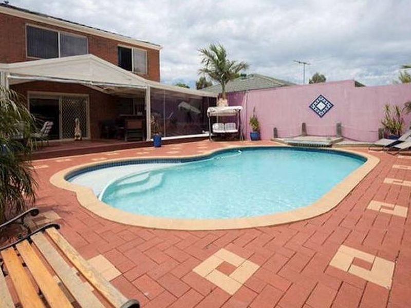 29 Banyalla Drive, Cranbourne VIC 3977