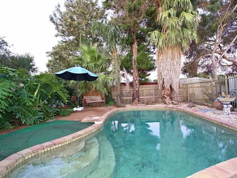6 Hotham Street, Cranbourne VIC 3977