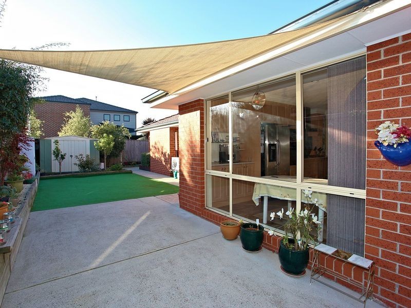4 Redoak Terrace, Lyndhurst VIC 3975