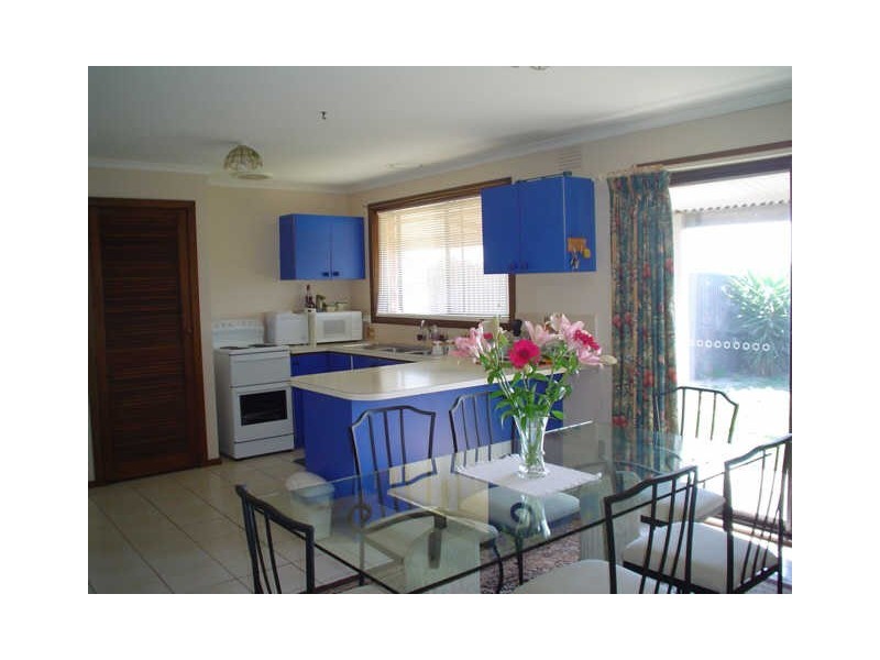 25 Keipha Road, Cranbourne VIC 3977