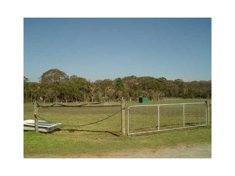 25 Keipha Road, Cranbourne VIC 3977