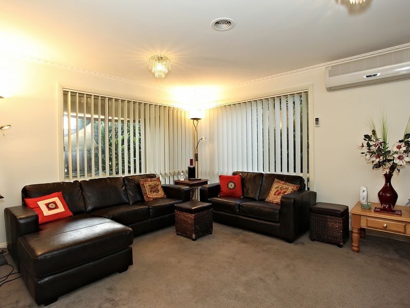 16 Turella Close, Berwick VIC 3806