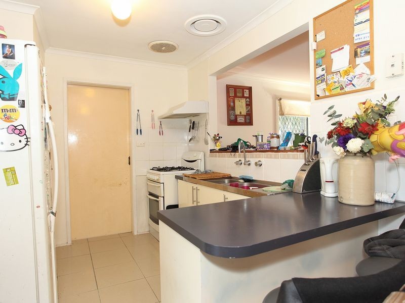 9 Thompsons Road, Cranbourne VIC 3977