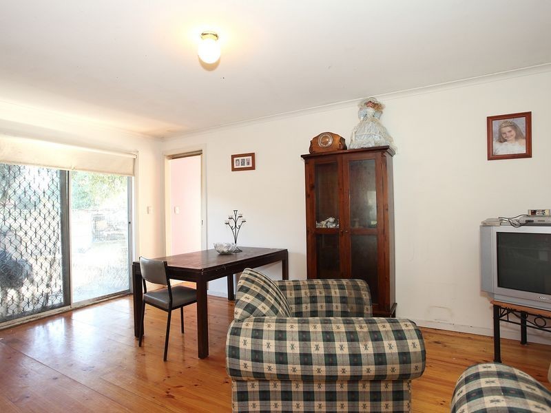 9 Thompsons Road, Cranbourne VIC 3977
