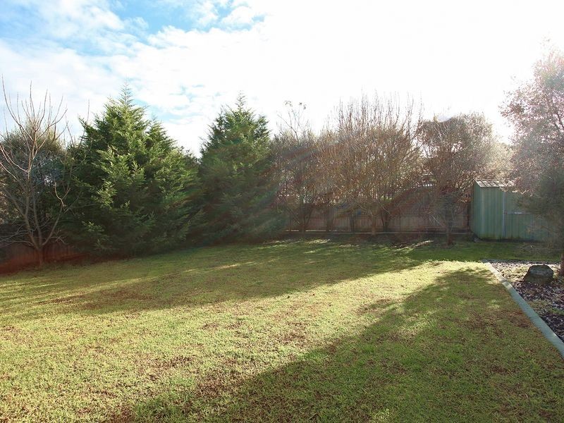 31 Elizabeth Street, Cranbourne North VIC 3977