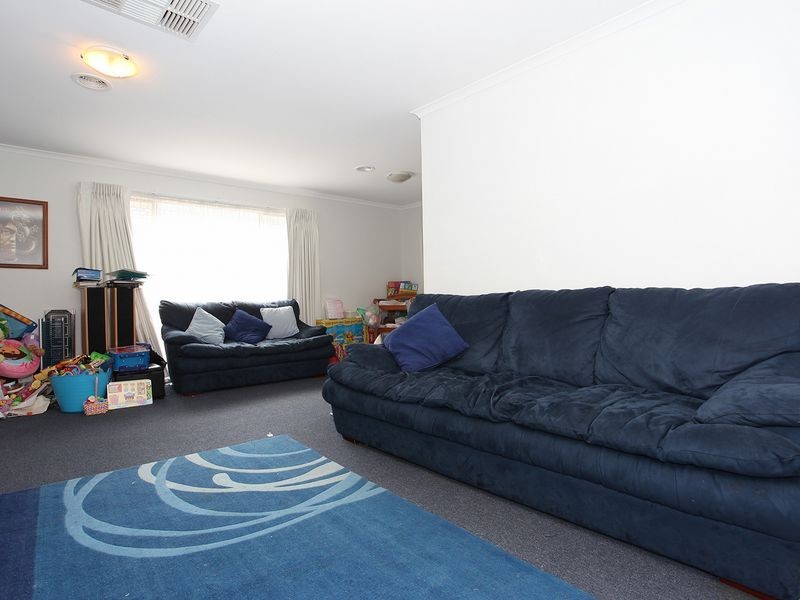 35 St Georges Road, Narre Warren South VIC 3805