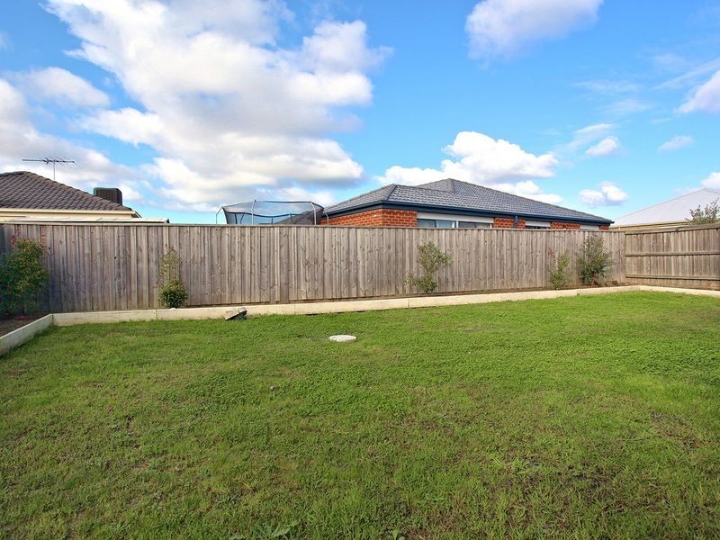 35 St Georges Road, Narre Warren South VIC 3805