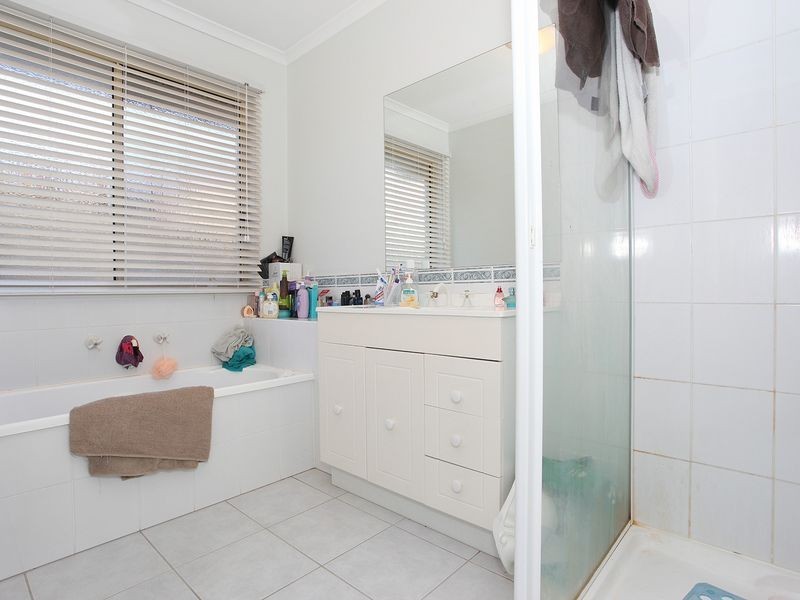 35 St Georges Road, Narre Warren South VIC 3805