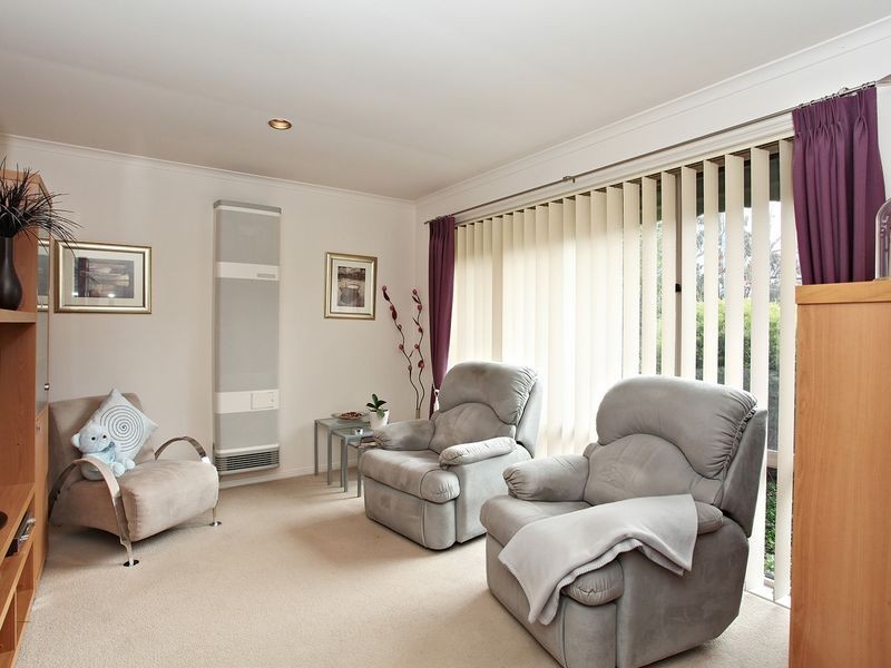 1/74 Huon Park Road, Cranbourne North VIC 3977