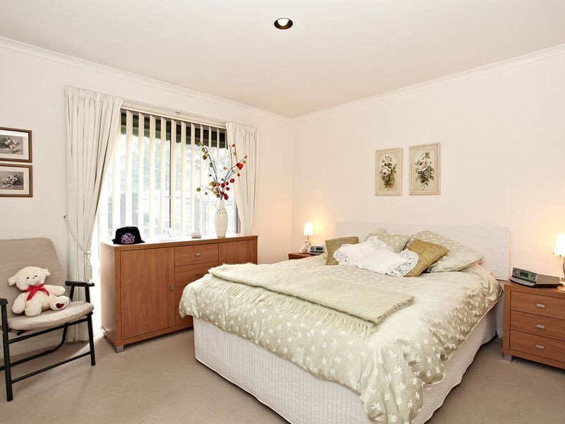 1/74 Huon Park Road, Cranbourne North VIC 3977