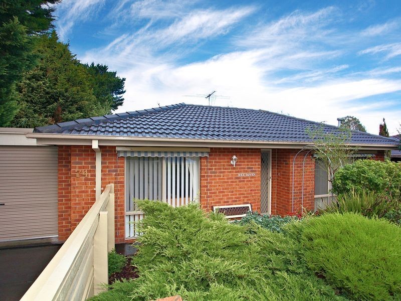 1/74 Huon Park Road, Cranbourne North VIC 3977