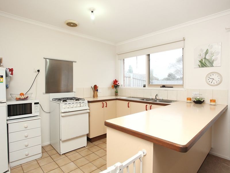 1/81 Endeavour Drive, Cranbourne North VIC 3977