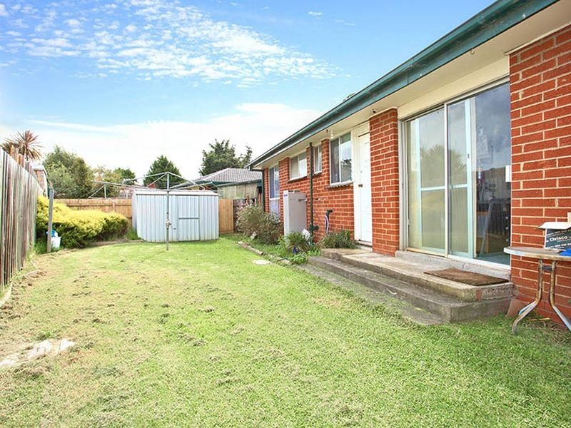 1 & 2/ 33 Jillian Street, Cranbourne VIC 3977