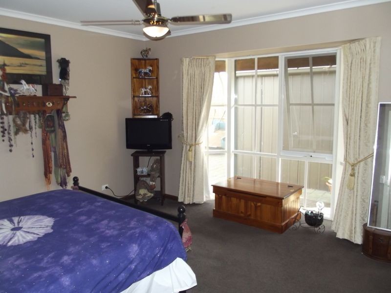 86 Huon Park Road, Cranbourne VIC 3977