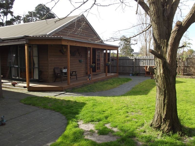 86 Huon Park Road, Cranbourne VIC 3977