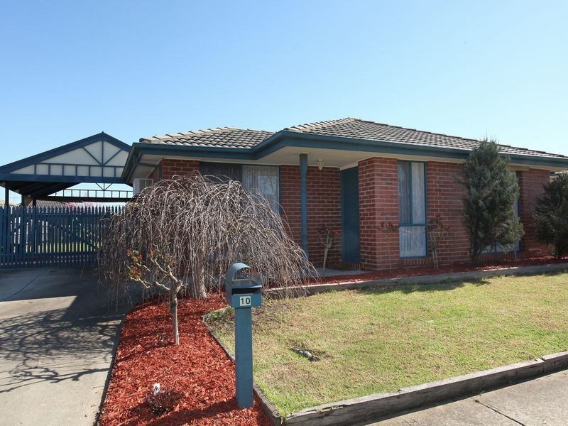 10 Cornwell Crescent, Cranbourne East VIC 3977
