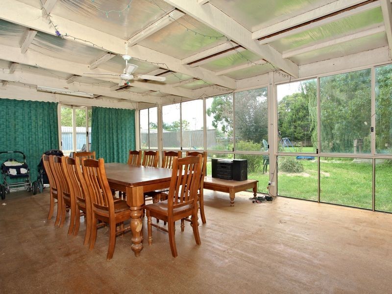 3 Elizabeth Street, Cranbourne North VIC 3977