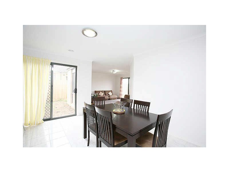 3 Baltic Way, Cranbourne VIC 3977