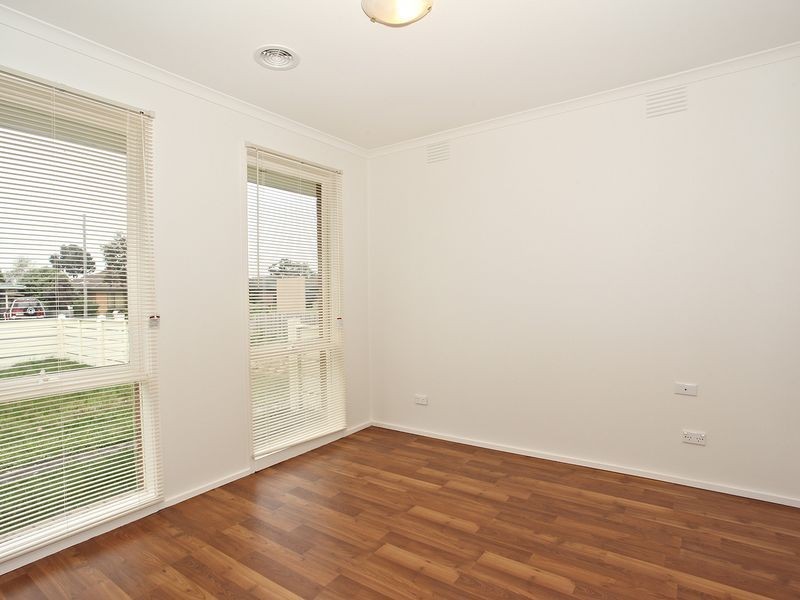 1/23 Clarendon Street, Cranbourne VIC 3977