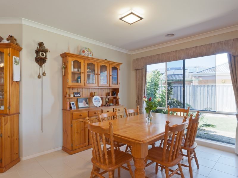 4 Danby Court, Cranbourne North VIC 3977