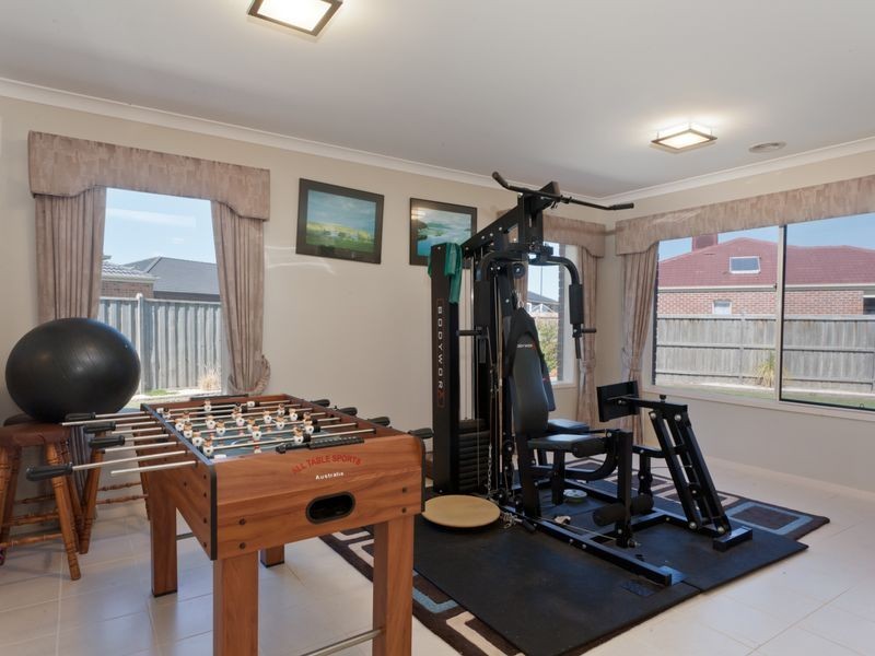 4 Danby Court, Cranbourne North VIC 3977