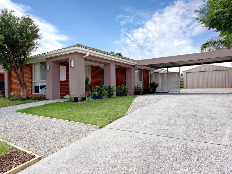 7 Tinara Court, Cranbourne North VIC 3977