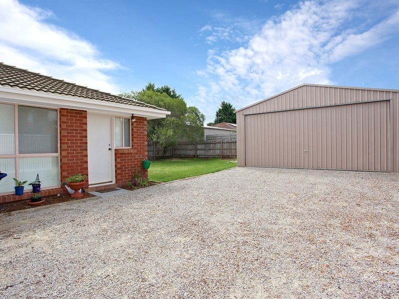 7 Tinara Court, Cranbourne North VIC 3977