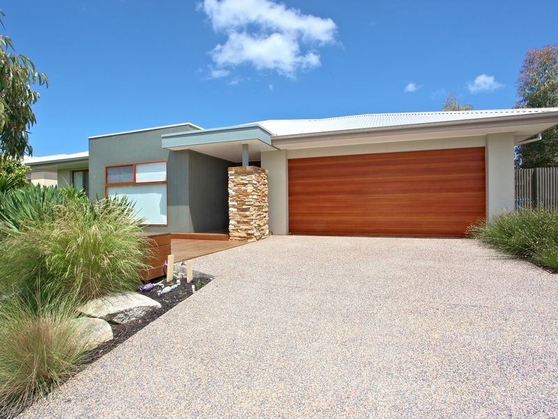 3 Brookwater Parade, Lyndhurst VIC 3975