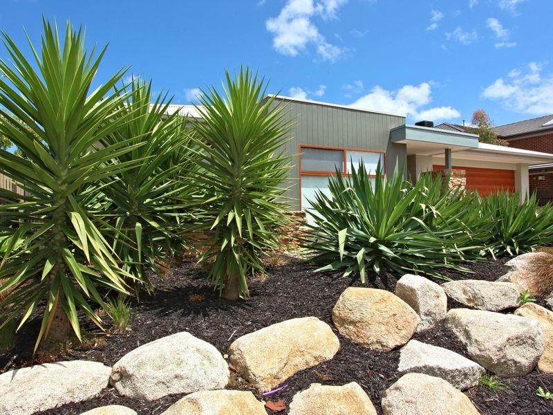 3 Brookwater Parade, Lyndhurst VIC 3975