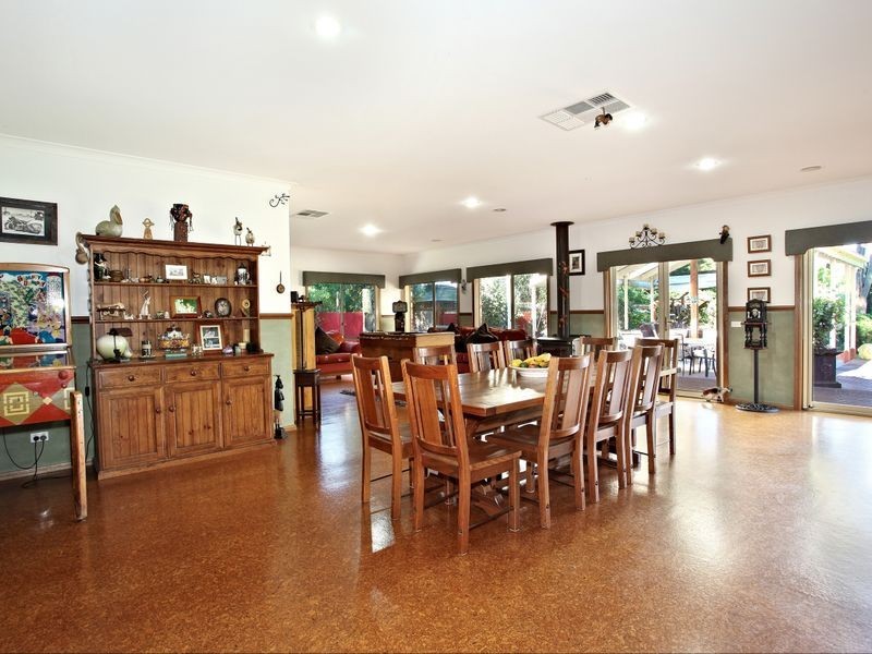 38 Mayfield Road, Cranbourne East VIC 3977