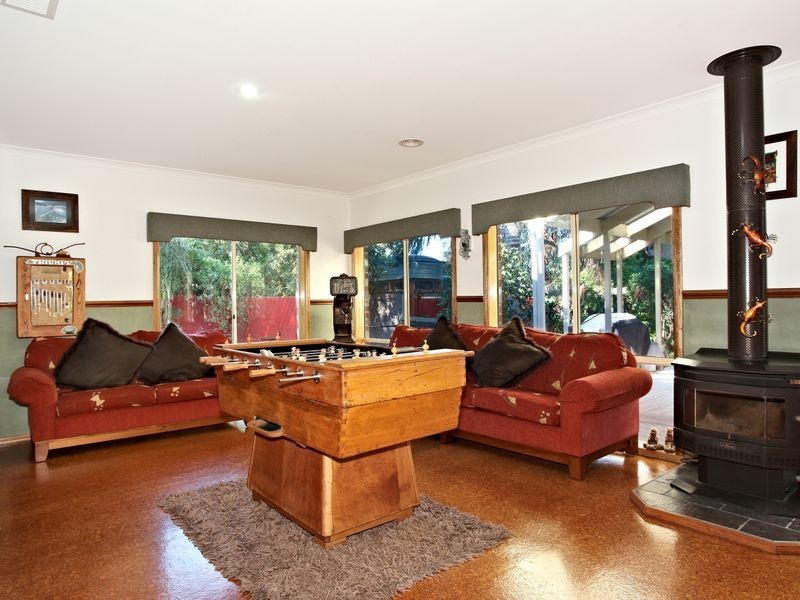 38 Mayfield Road, Cranbourne East VIC 3977