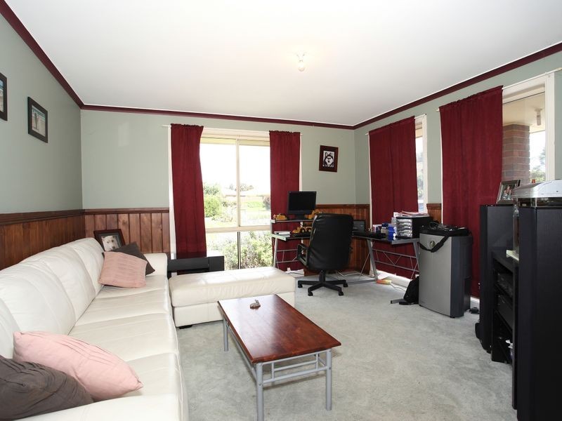 28A Craig Road, Devon Meadows VIC 3977
