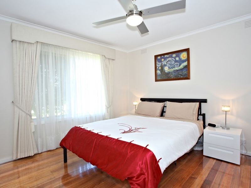 29 Bruce Street, Cranbourne VIC 3977