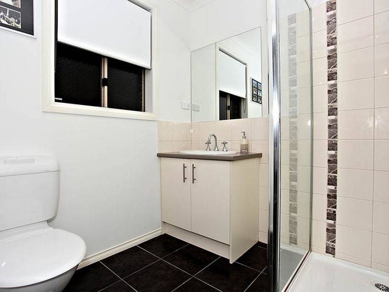 10 Hector Drive, Cranbourne VIC 3977