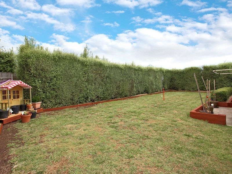 3 Durnoch Place, Cranbourne VIC 3977