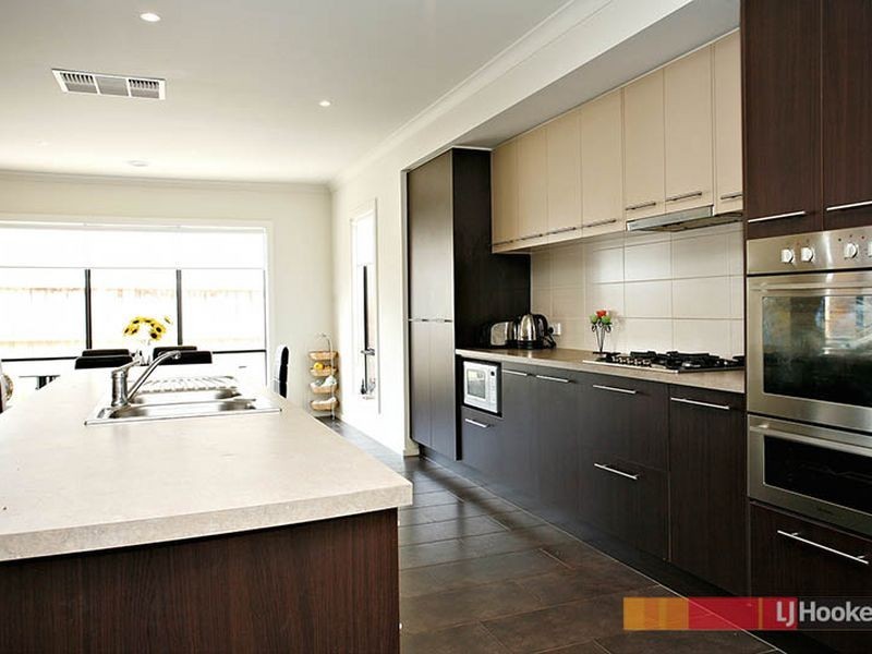 11 Red Mallee Court, Lyndhurst VIC 3975