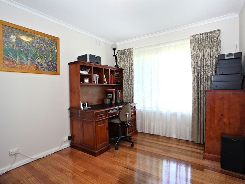 29 Bruce Street, Cranbourne VIC 3977