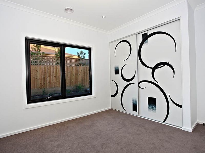 4 Rock Daisy Drive, Cranbourne West VIC 3977
