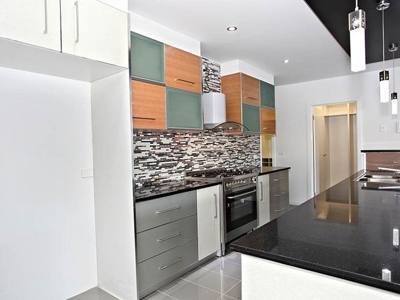 4 Rock Daisy Drive, Cranbourne West VIC 3977